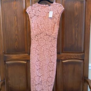 Short sleeves windsor dress